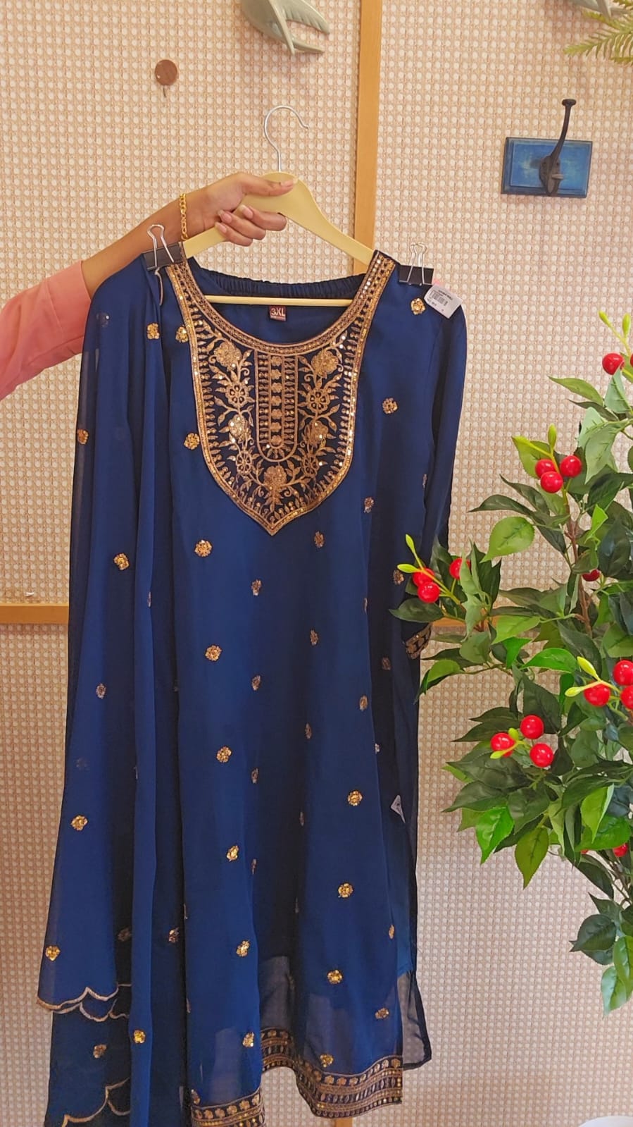 Party wear