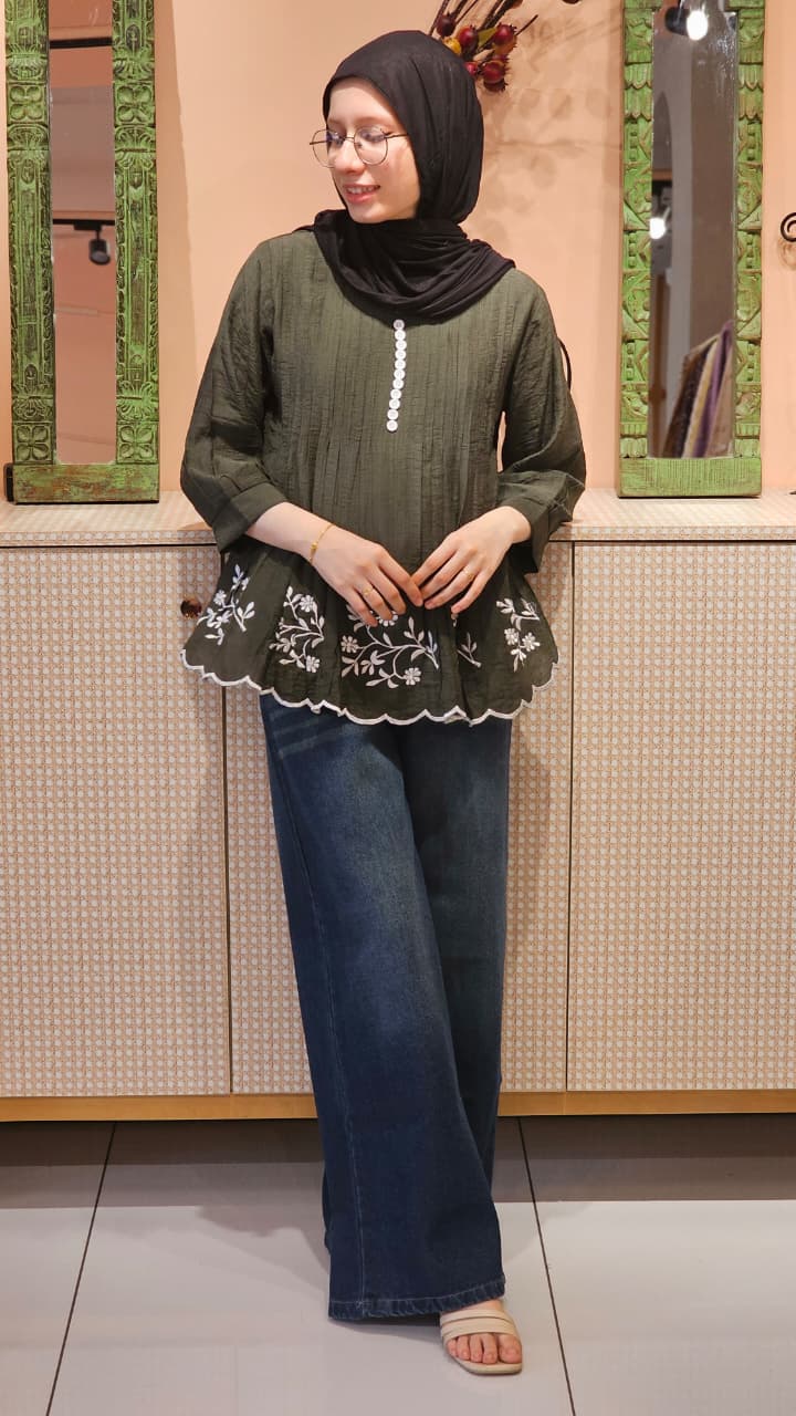 Short top