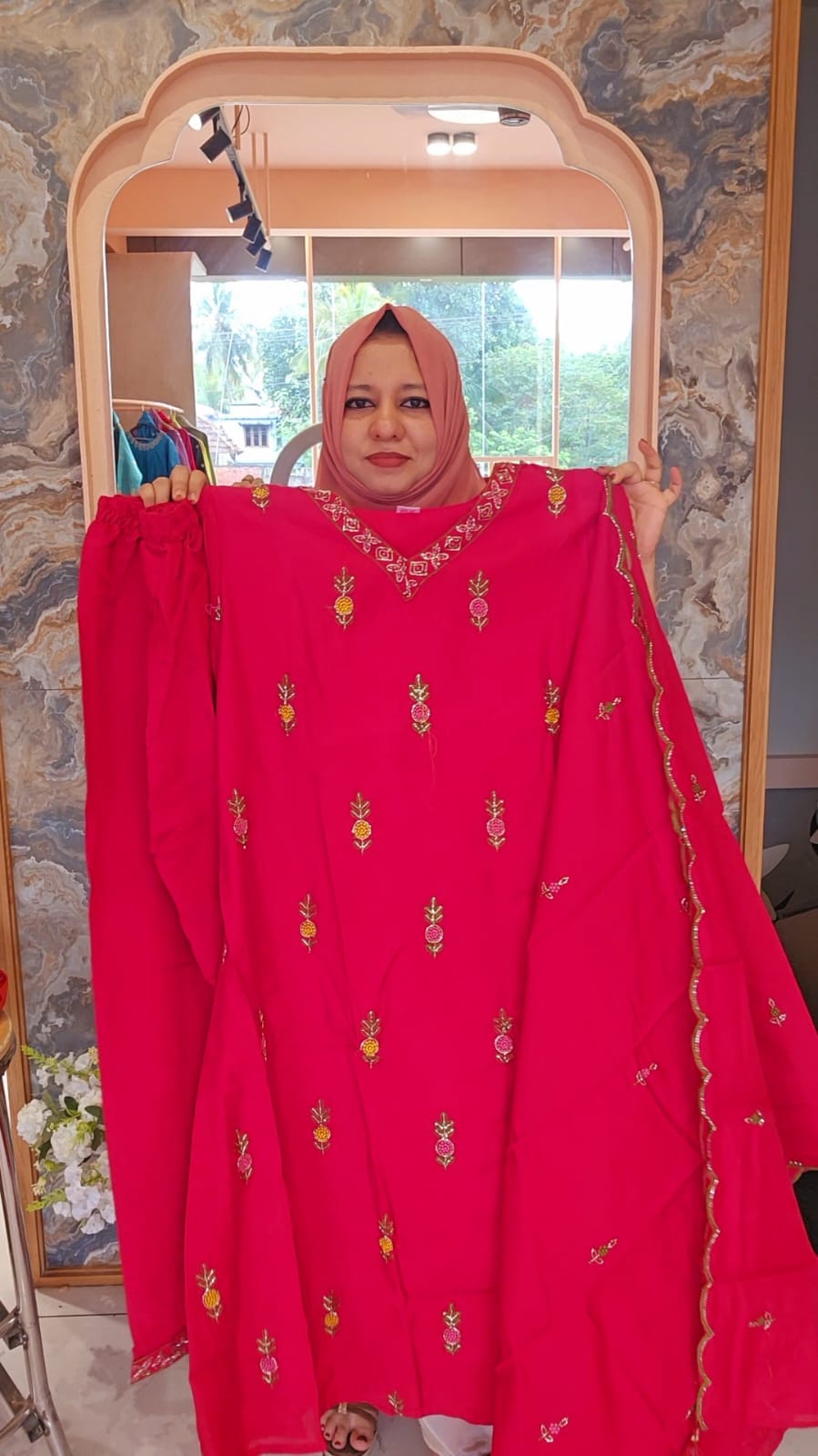 Party wear