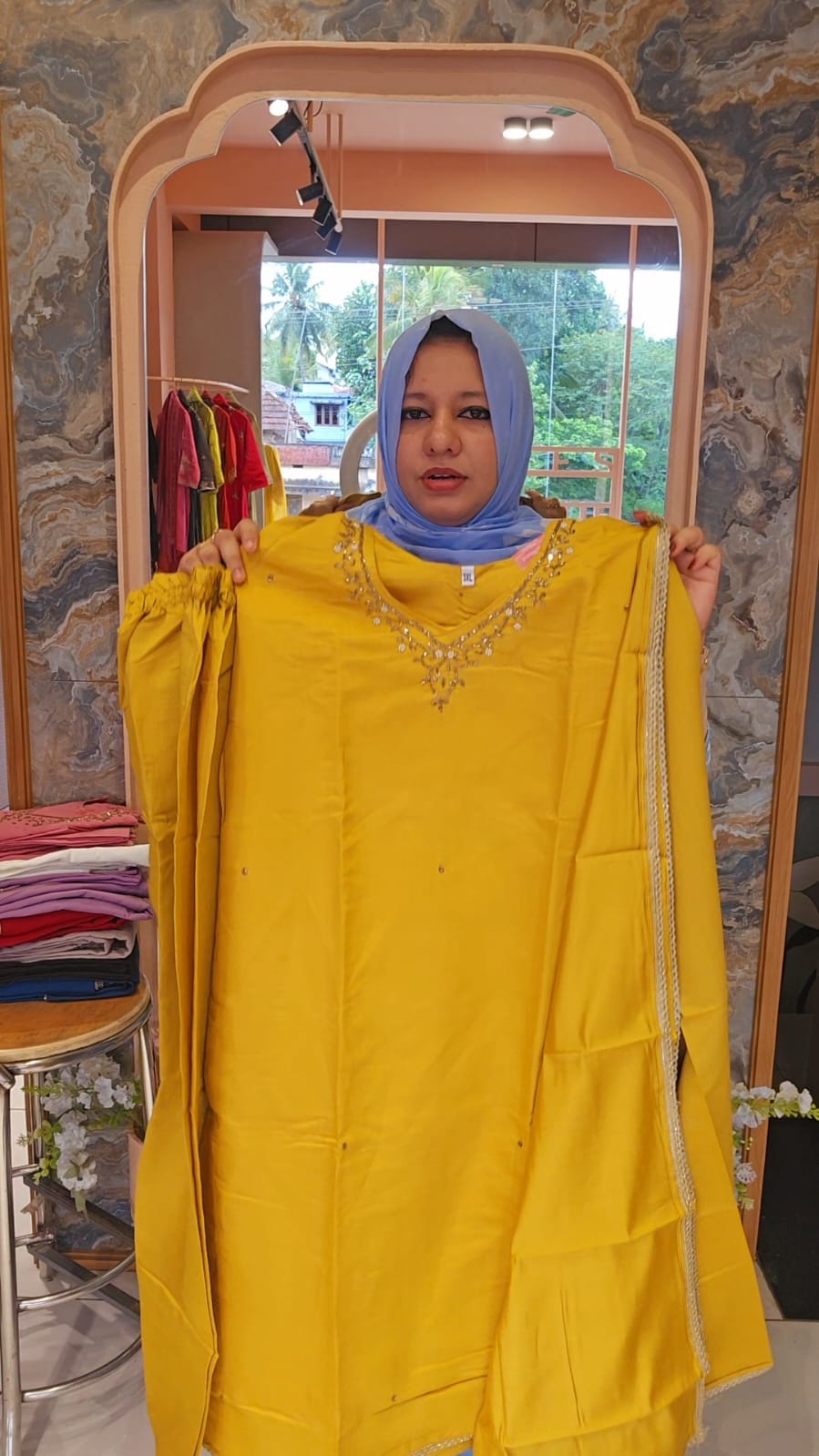 Party wear