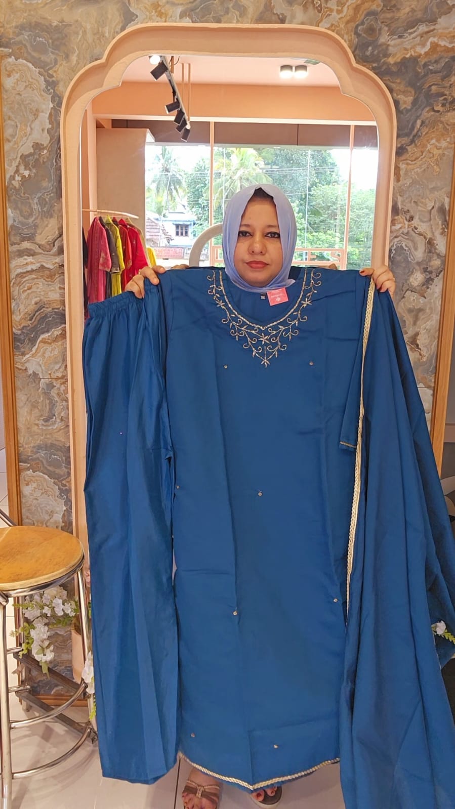 Party wear