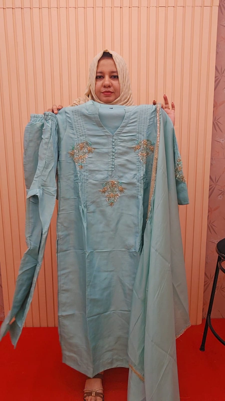 Party wear