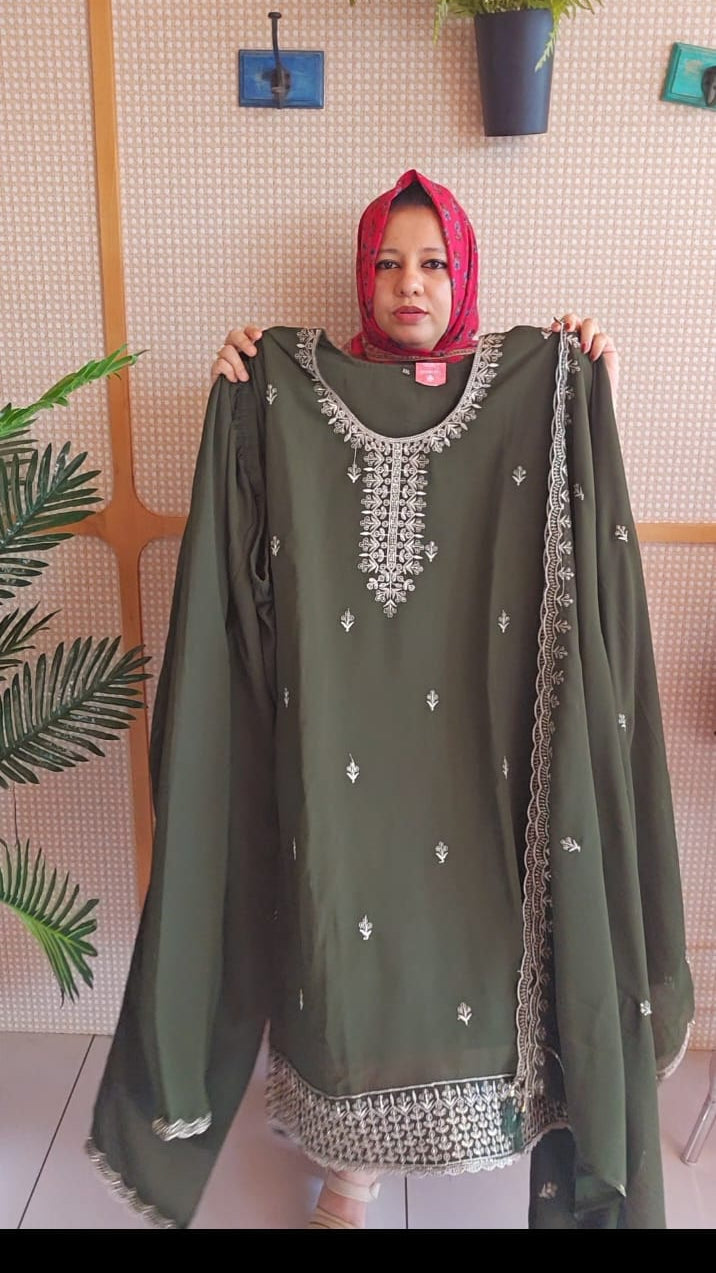Party wear