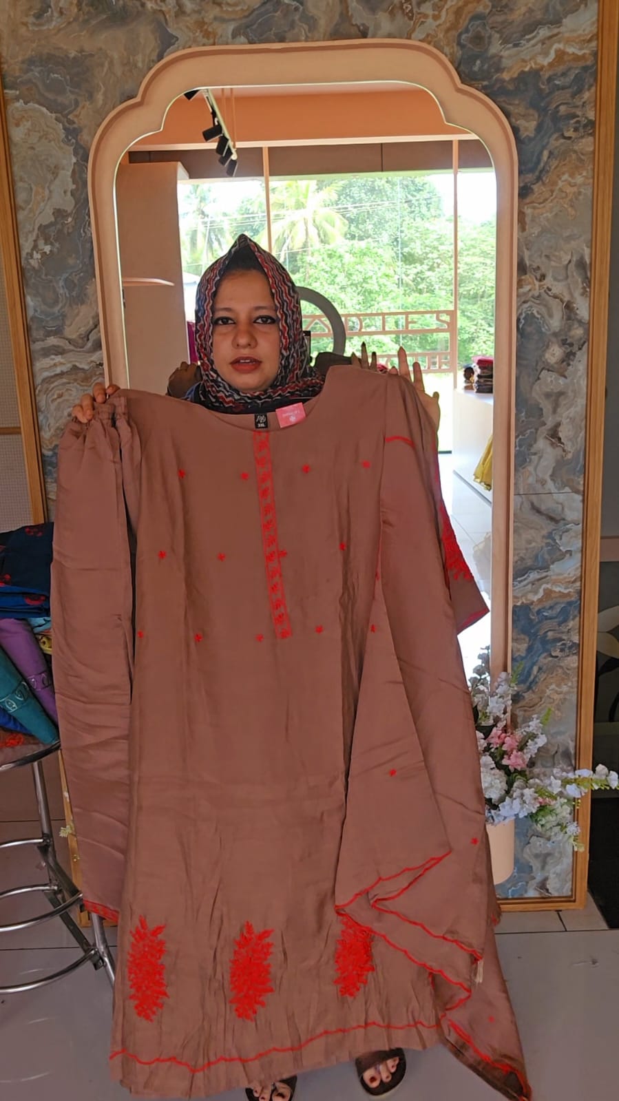Party wear