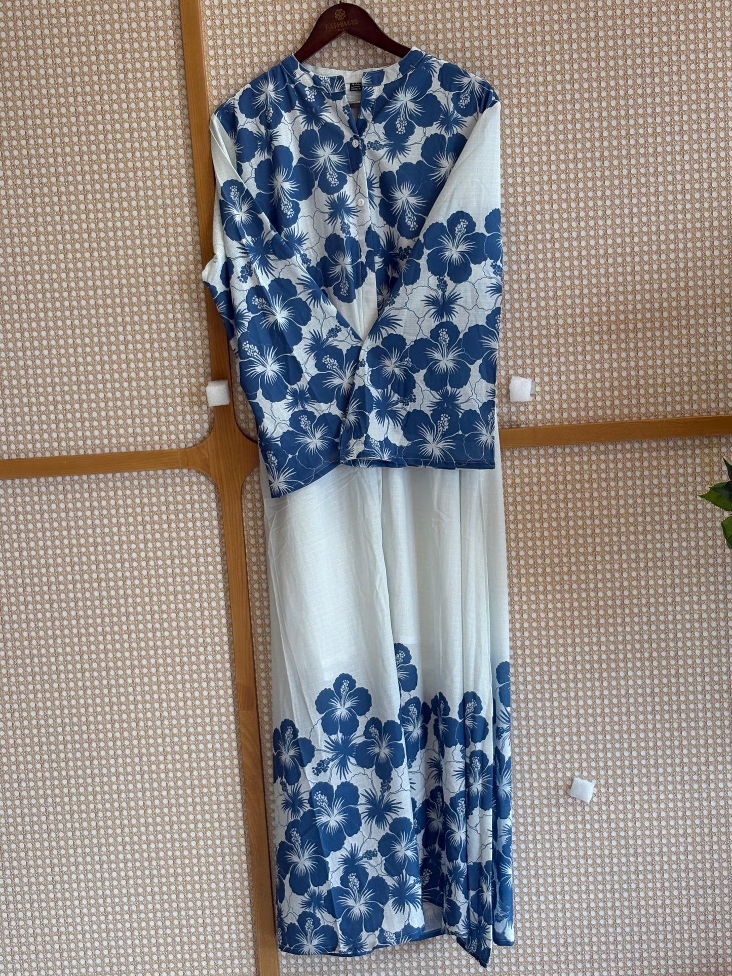 Gown
