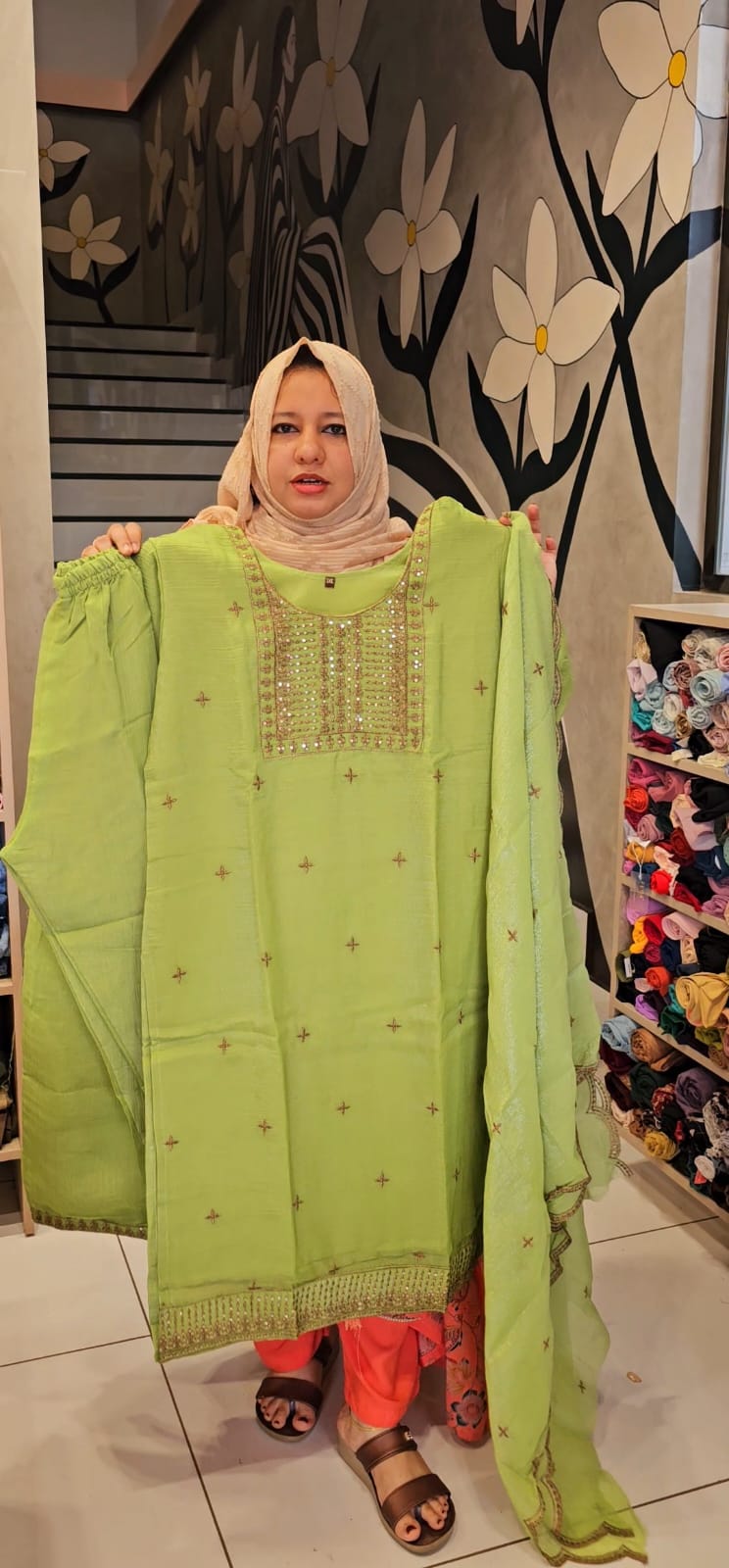 Party wear