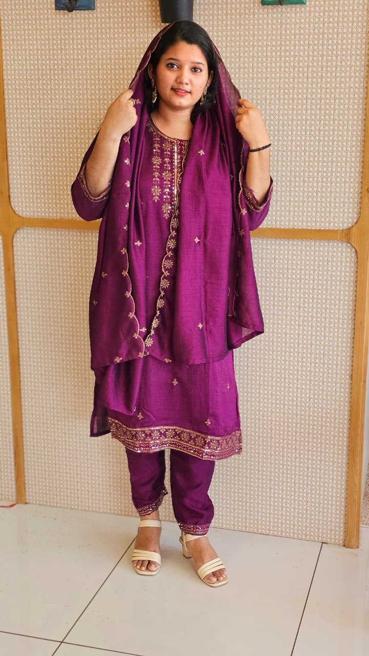Party wear